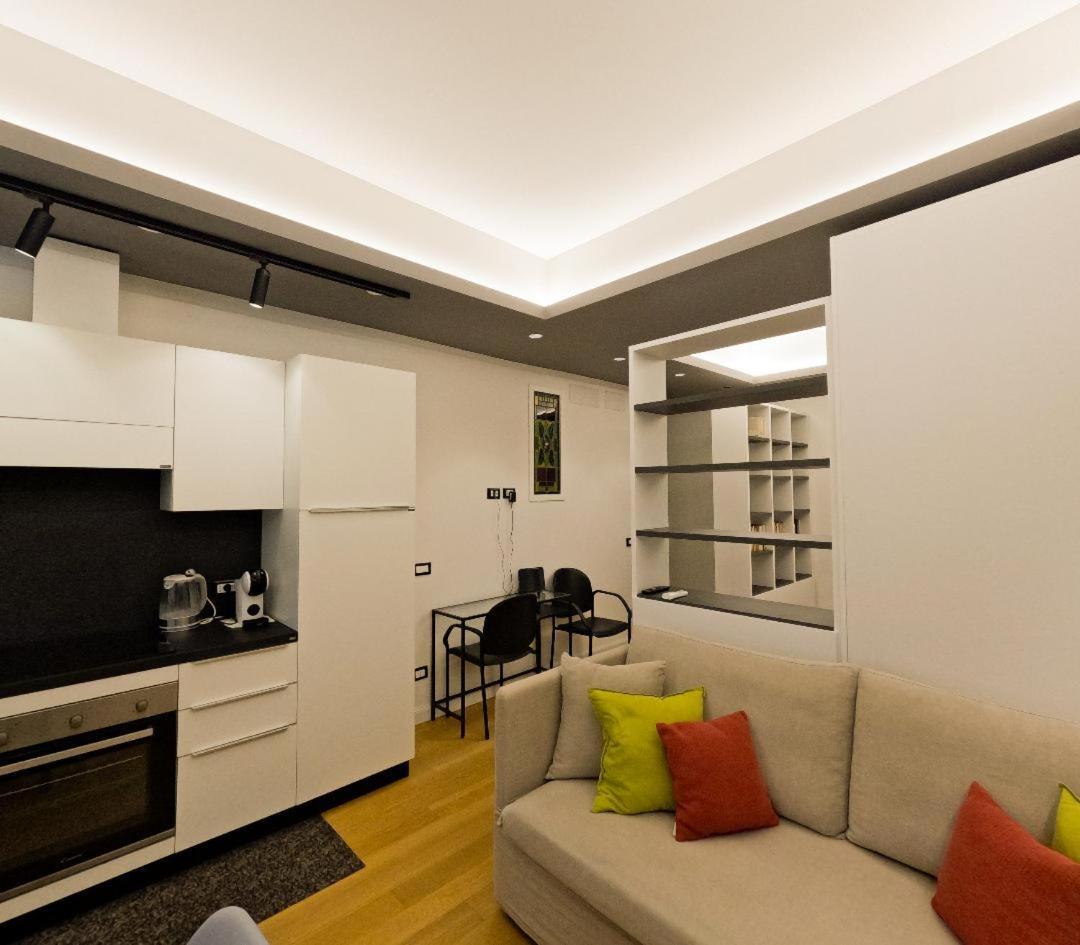 Apartment Appia Metro A Colli Albani
